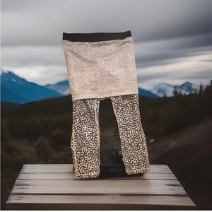 lululemon Athletica Skirt/Leggings Set Size 8